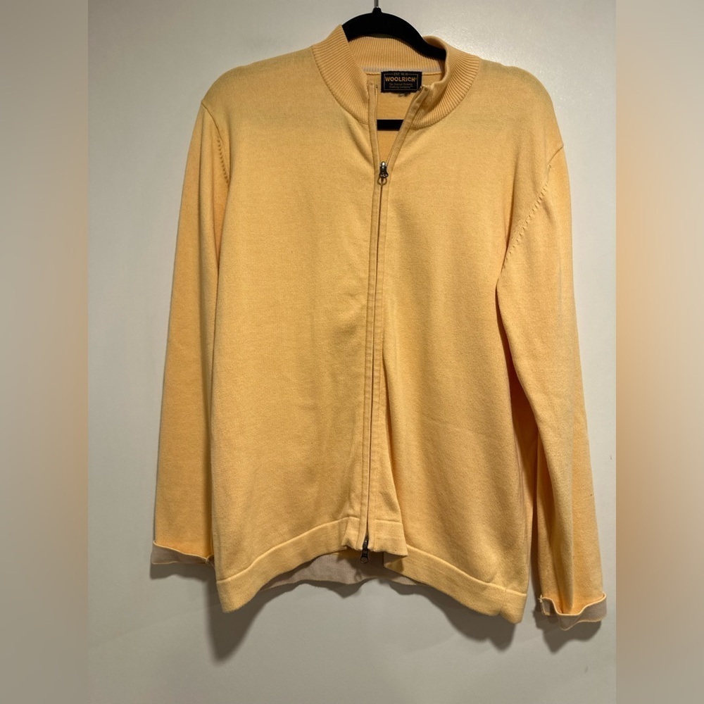 Vintage 90s Women’s Sz: L Woolrich Soft Yellow Full Zip Cardigan Sweater.